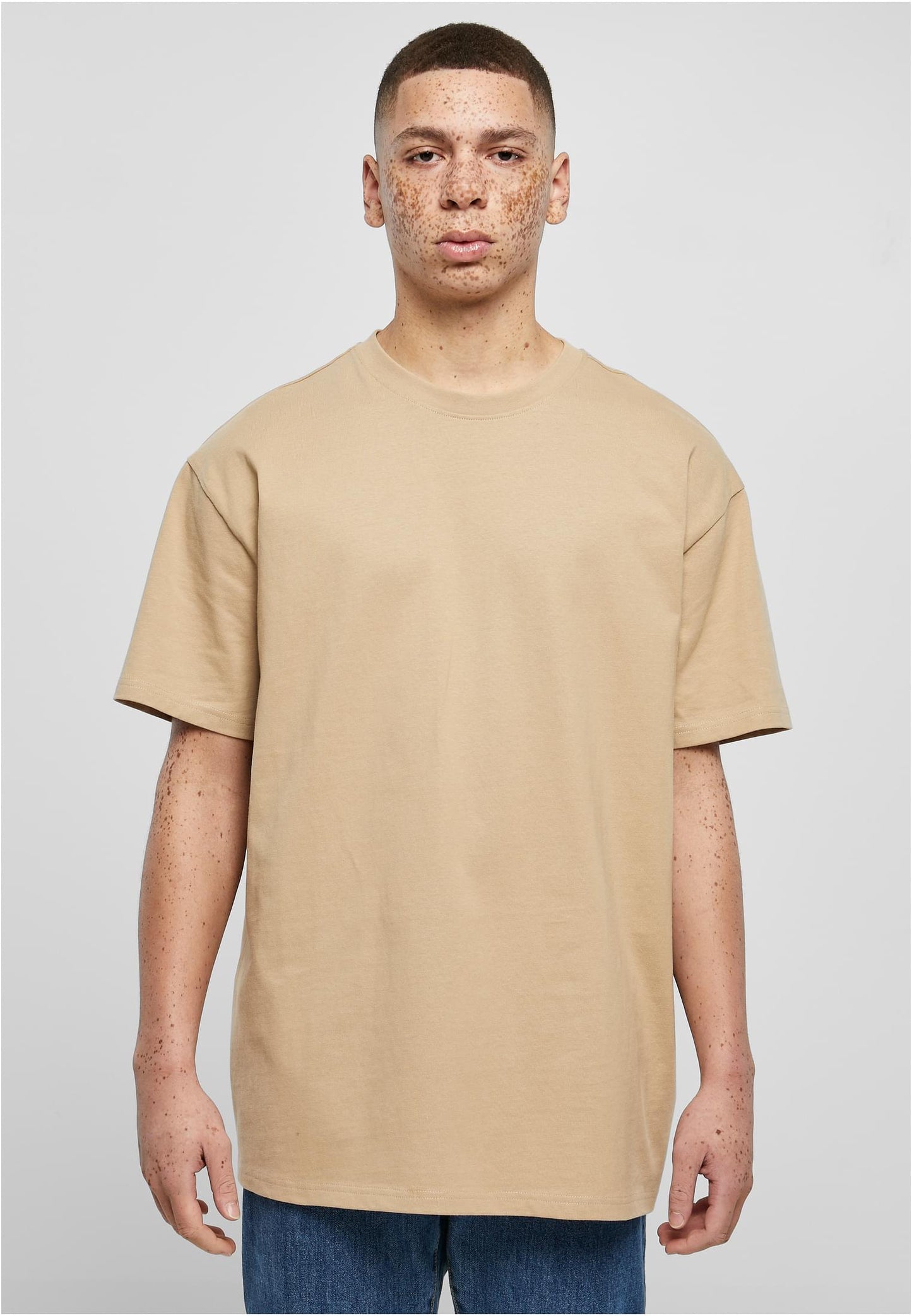 OVERSIZE T-SHIRT