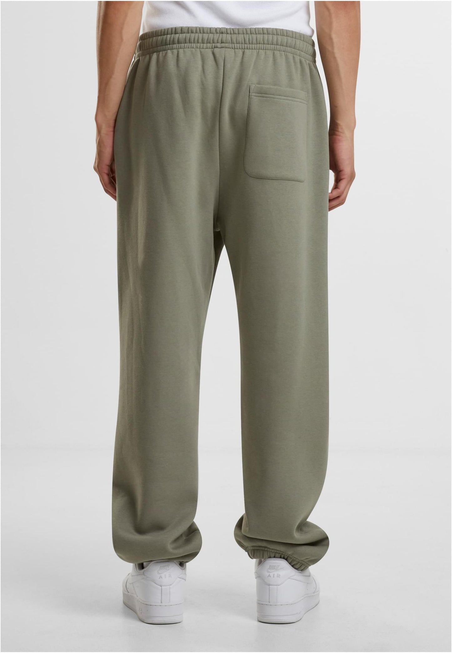 ESSENTIAL SWEATPANT