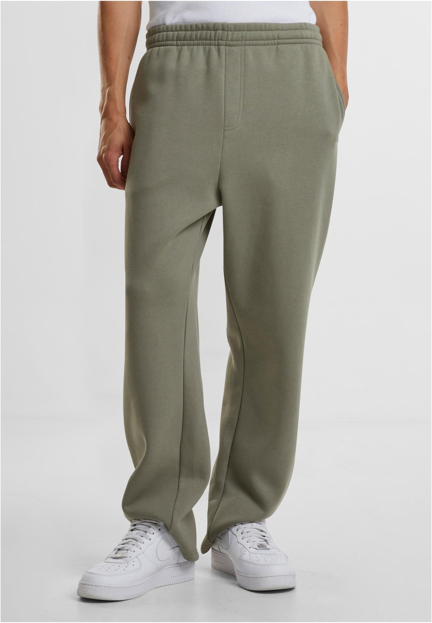 ESSENTIAL TRACKPANT