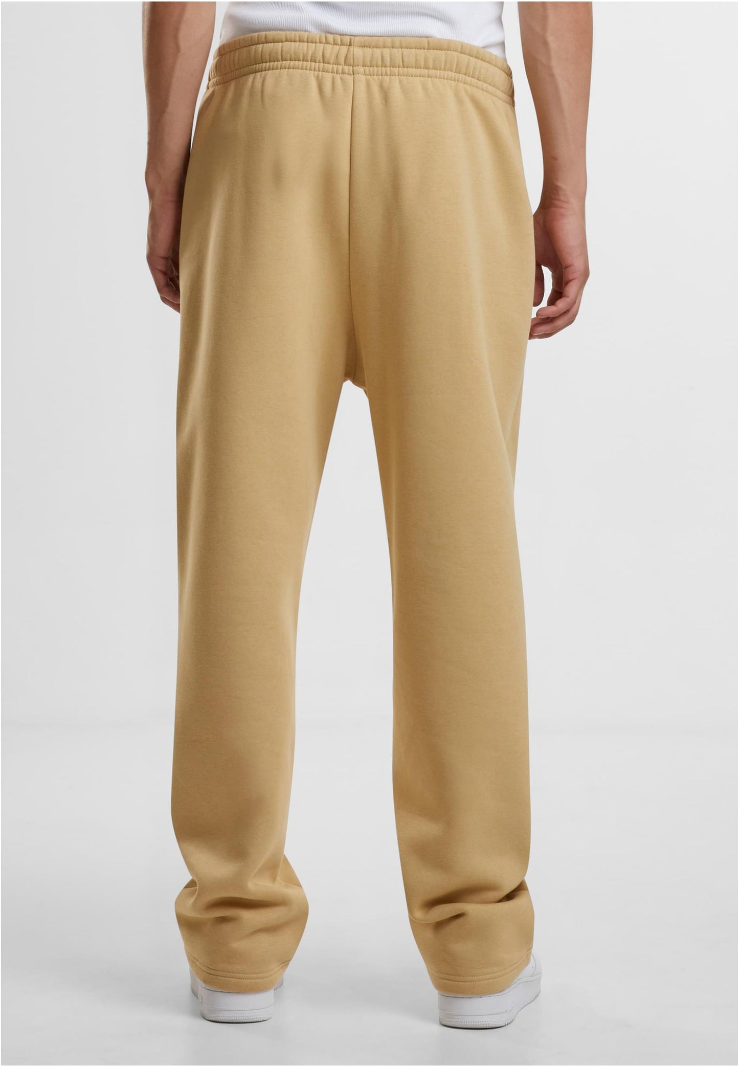ESSENTIAL TRACKPANT